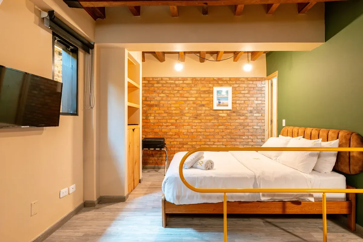 Compact 2BR in La Candelaria