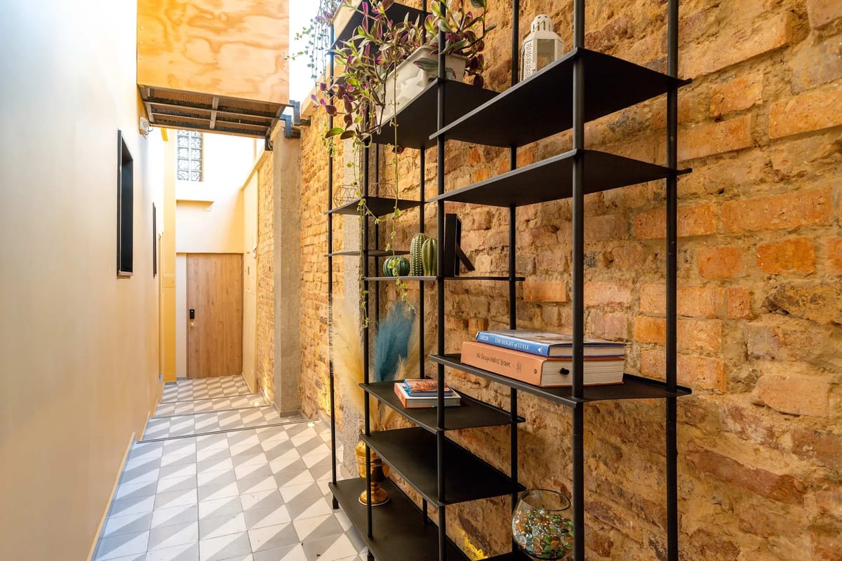 Compact 2BR in La Candelaria