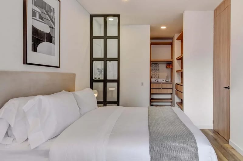 Amazing 2BR in Zona G w/ Balcony
