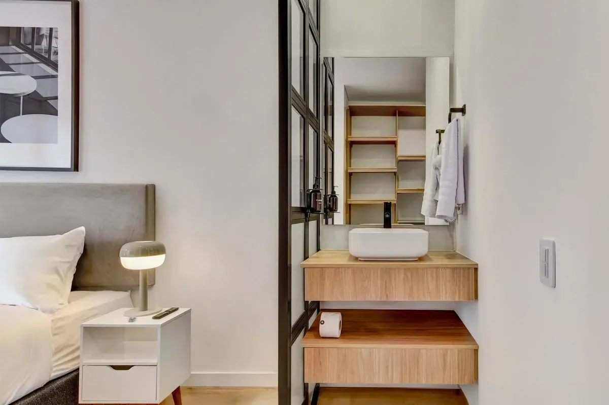 Amazing 2BR in Zona G w/ Balcony