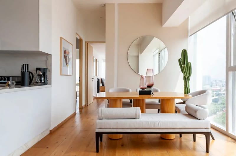Deluxe 2BR w/ Pool & View in Condesa