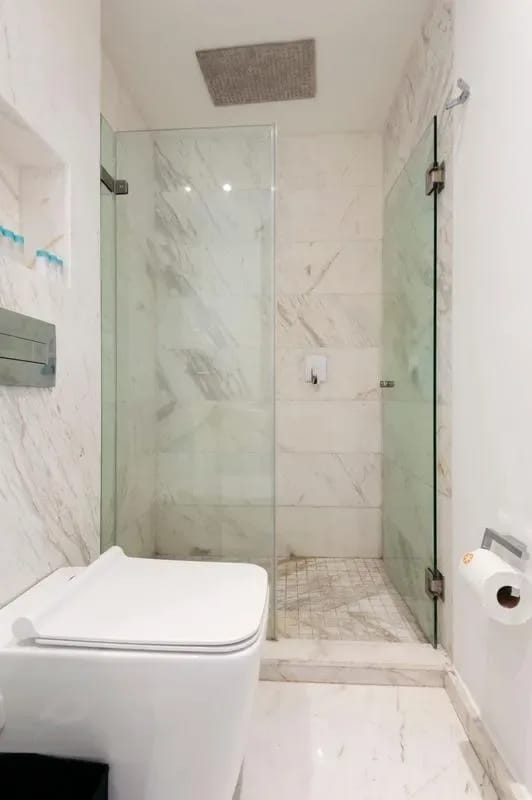 Deluxe 2BR w/ Pool & View in Condesa