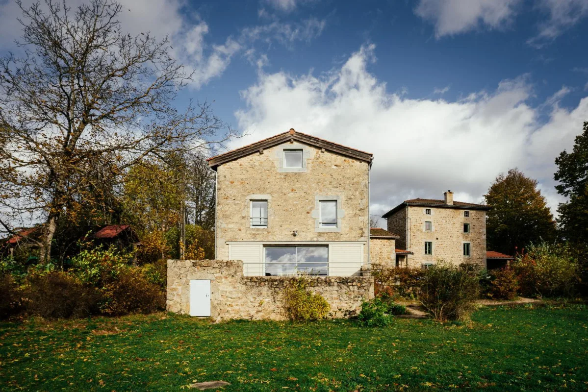 Casa y terraza, fachada sur