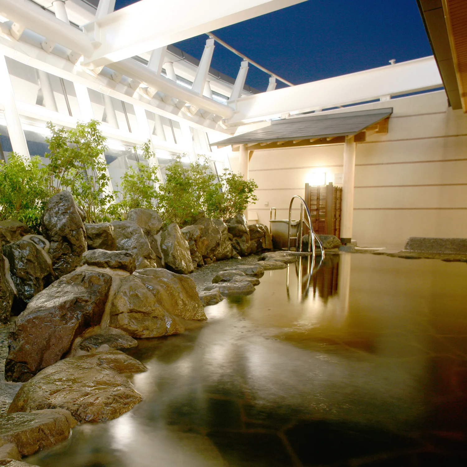 Spa and bath facilities