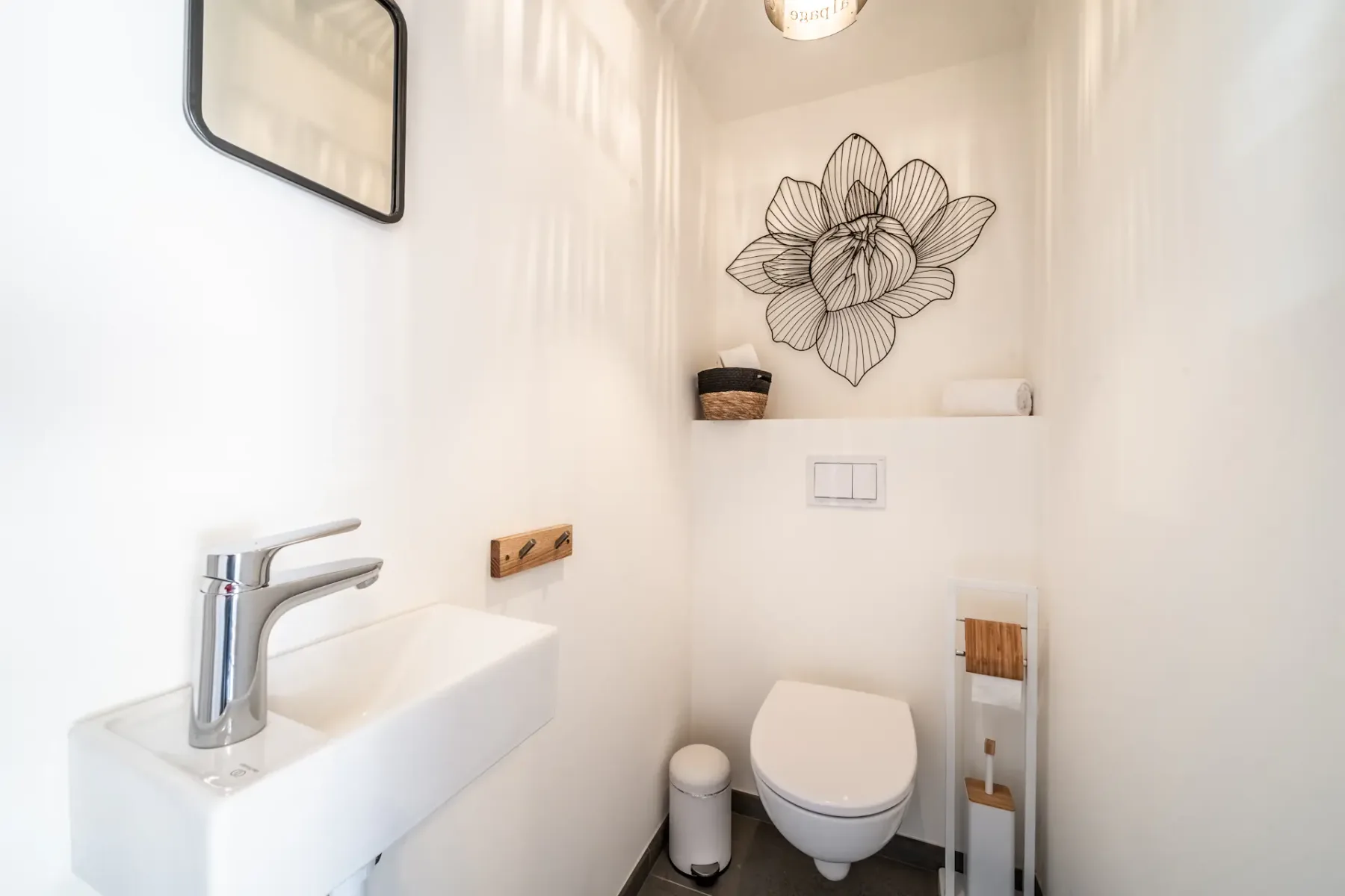 Guest toilet Chalet Ikigai