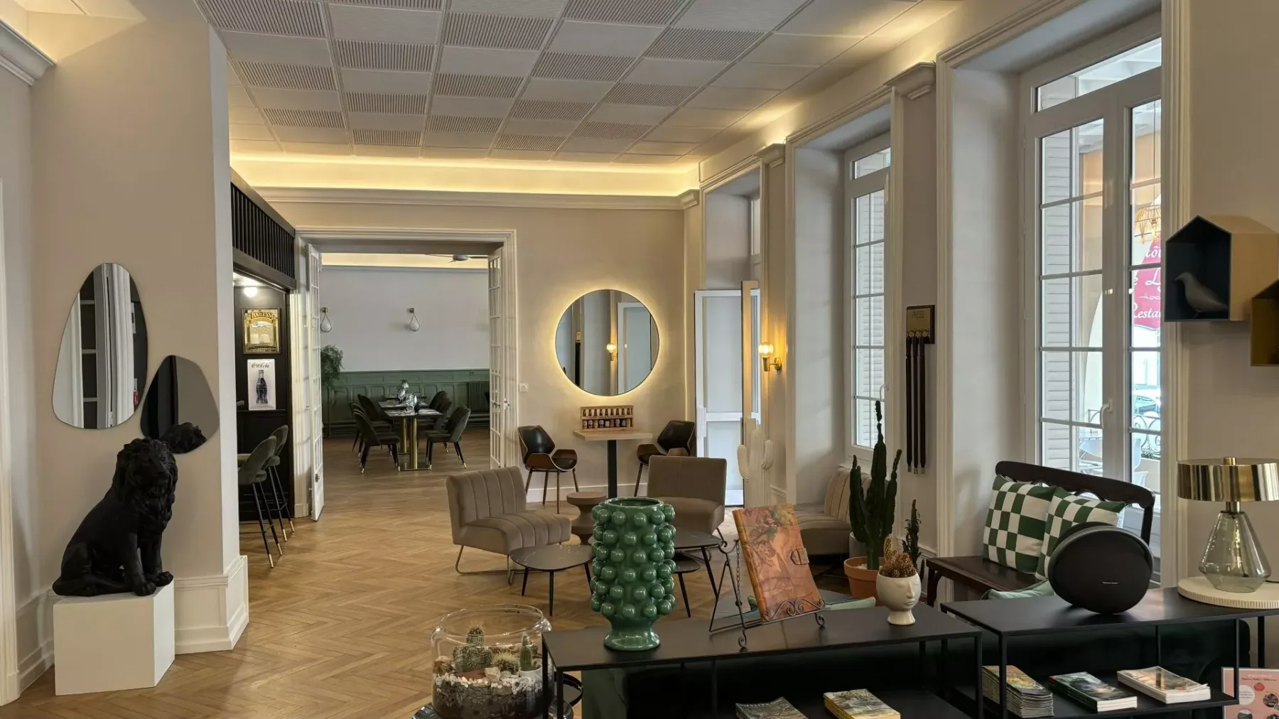 Hotel hall