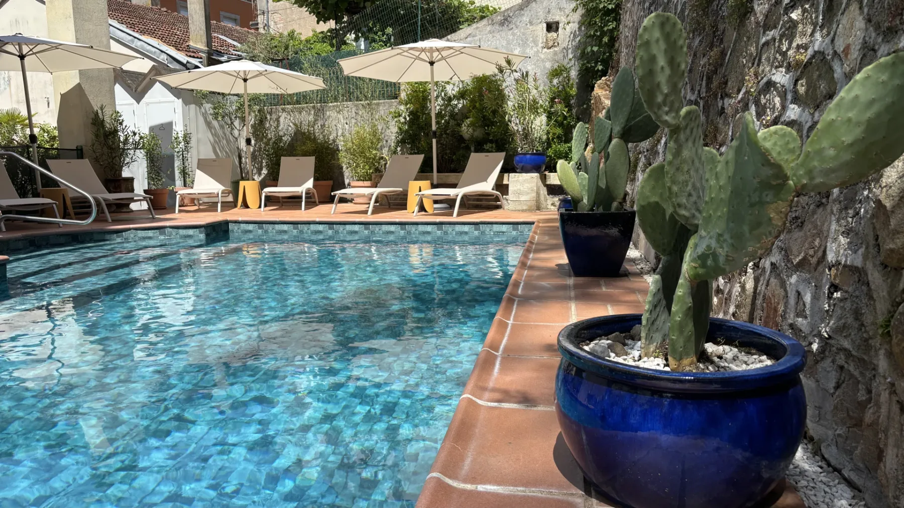Outdoor swimming pool