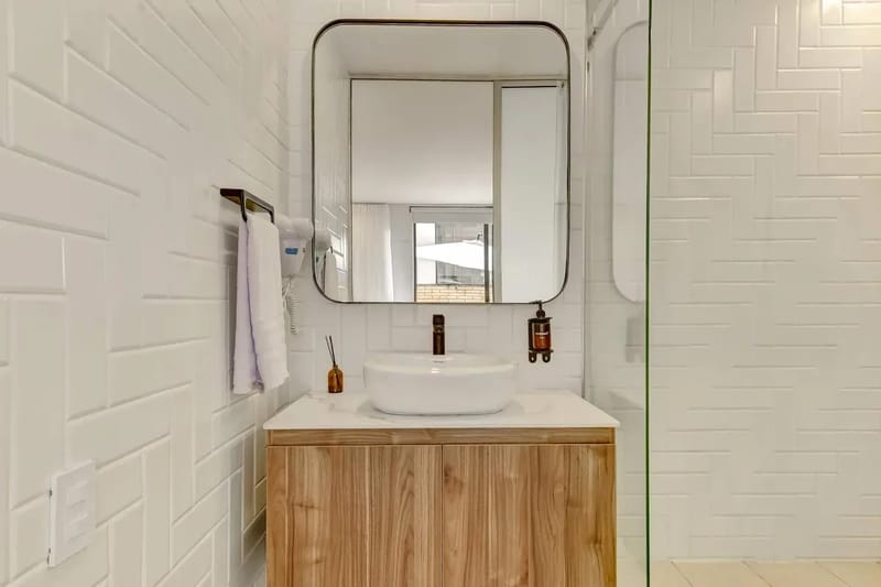 Deluxe 1BR Duplex in El Virrey w/ Terrace