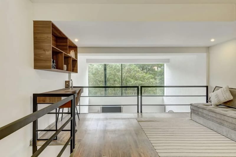 Deluxe 1BR Duplex in El Virrey w/ Terrace