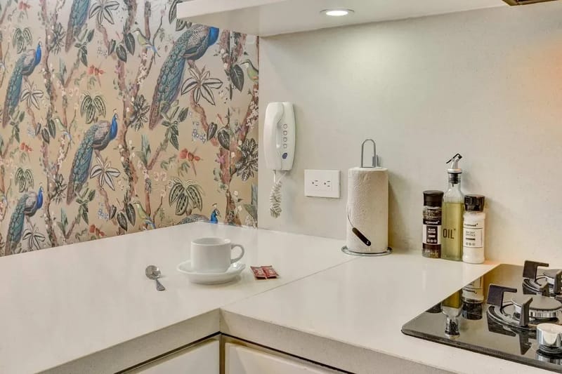 Deluxe 1BR Duplex in El Virrey w/ Terrace