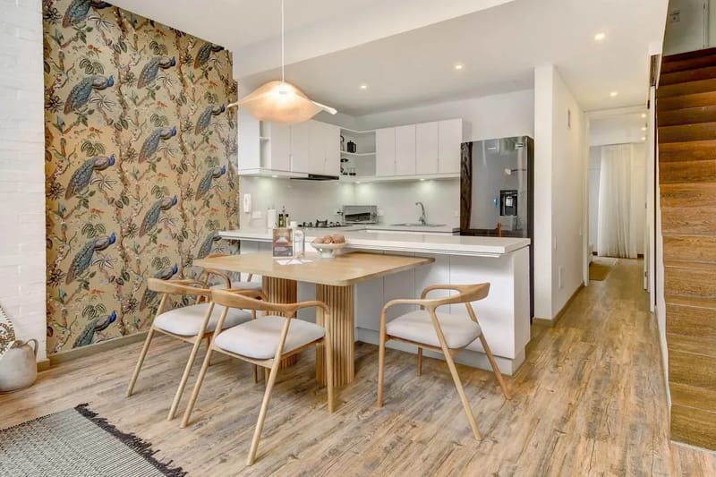 Deluxe 1BR Duplex in El Virrey w/ Terrace