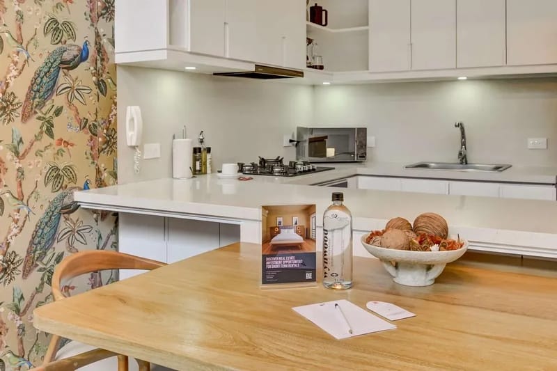 Deluxe 1BR Duplex in El Virrey w/ Terrace