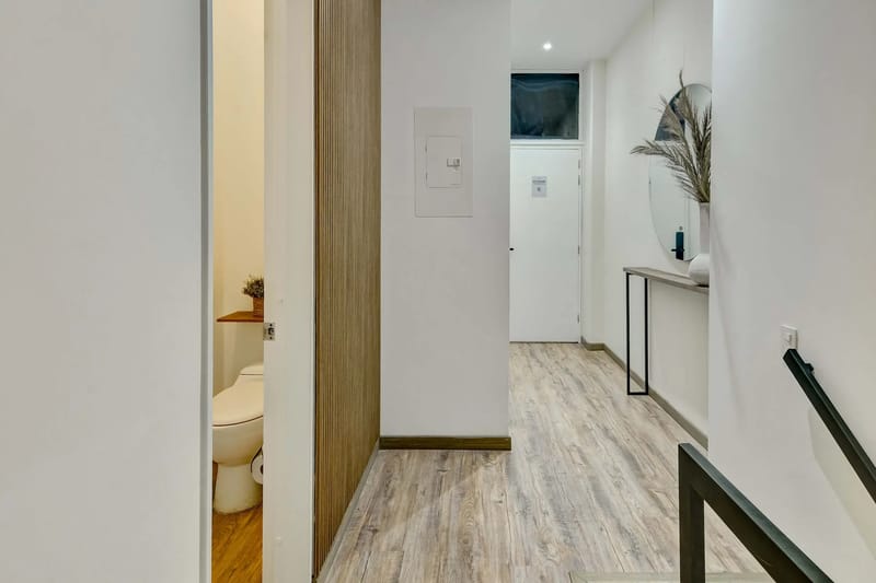 Deluxe 1BR Duplex in El Virrey w/ Terrace