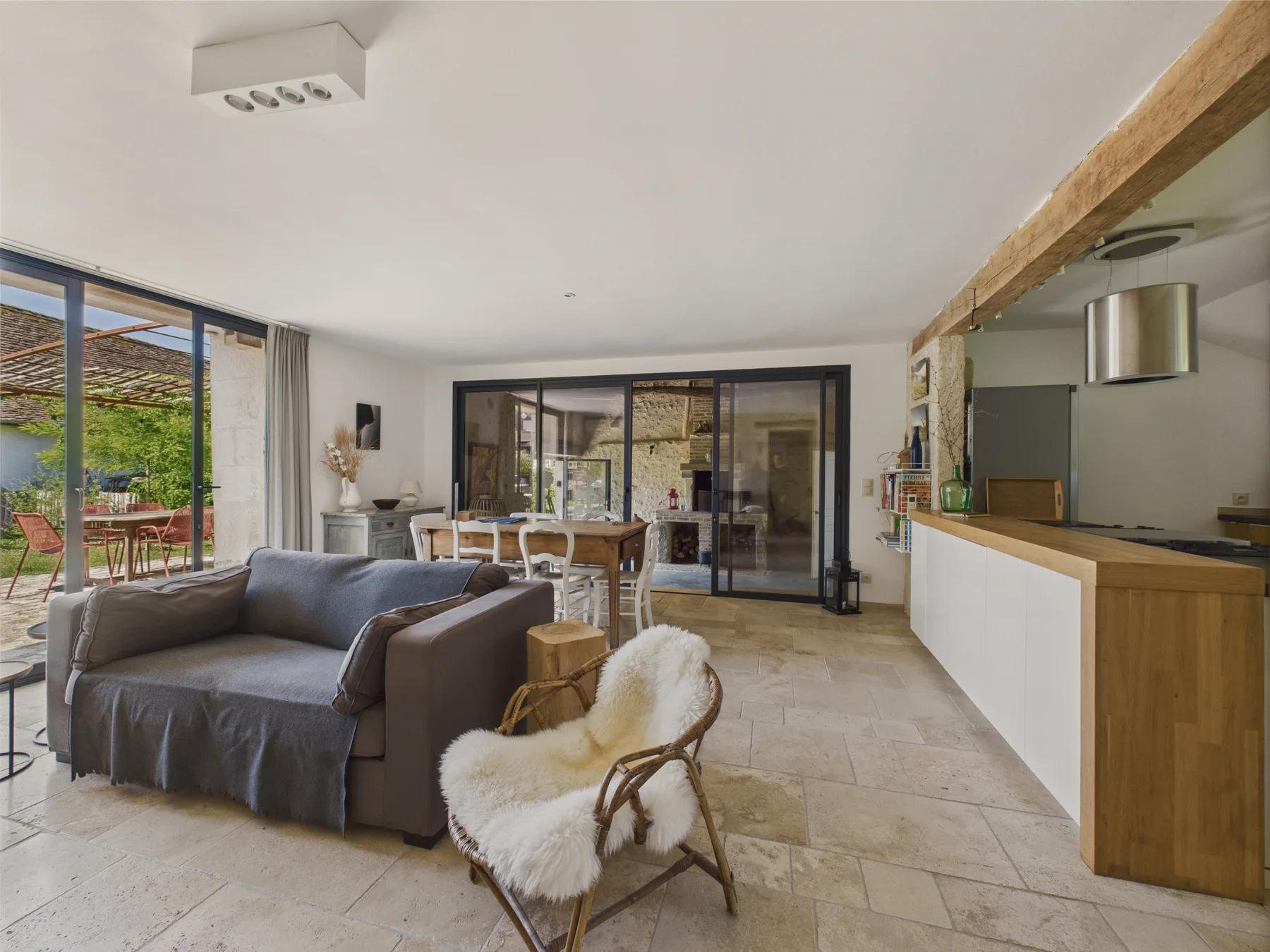 Casa en Fossemagne — casa de labranza renovada