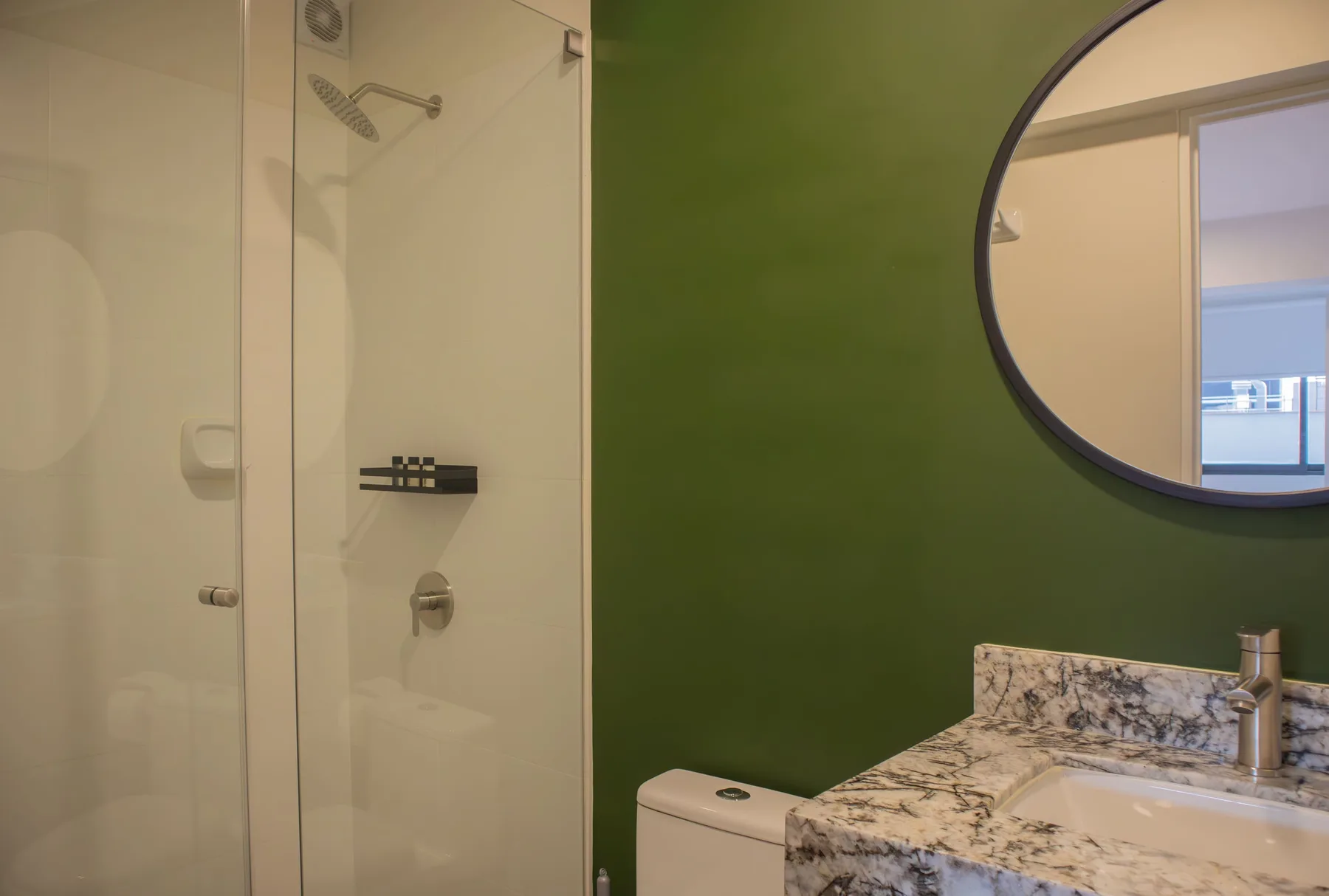 Prime 2BR w/ Balcony in Miraflores