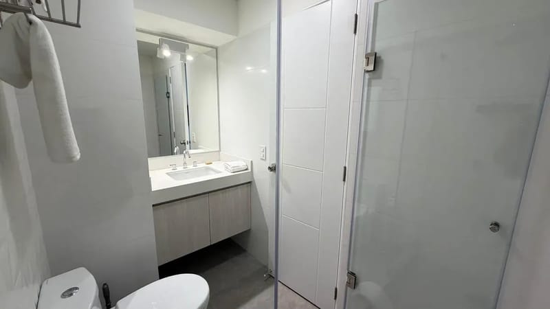 Amazing and Cozy 2BR w/ Balcony in Miraflores