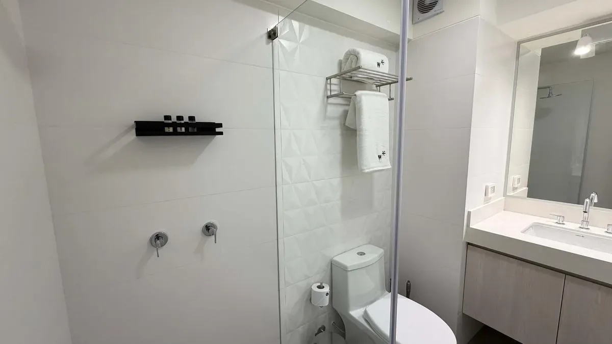 Amazing and Cozy 2BR w/ Balcony in Miraflores