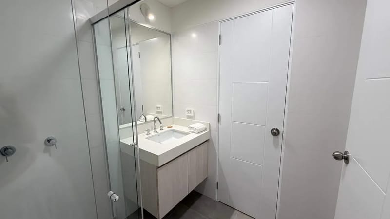 Amazing and Cozy 2BR w/ Balcony in Miraflores