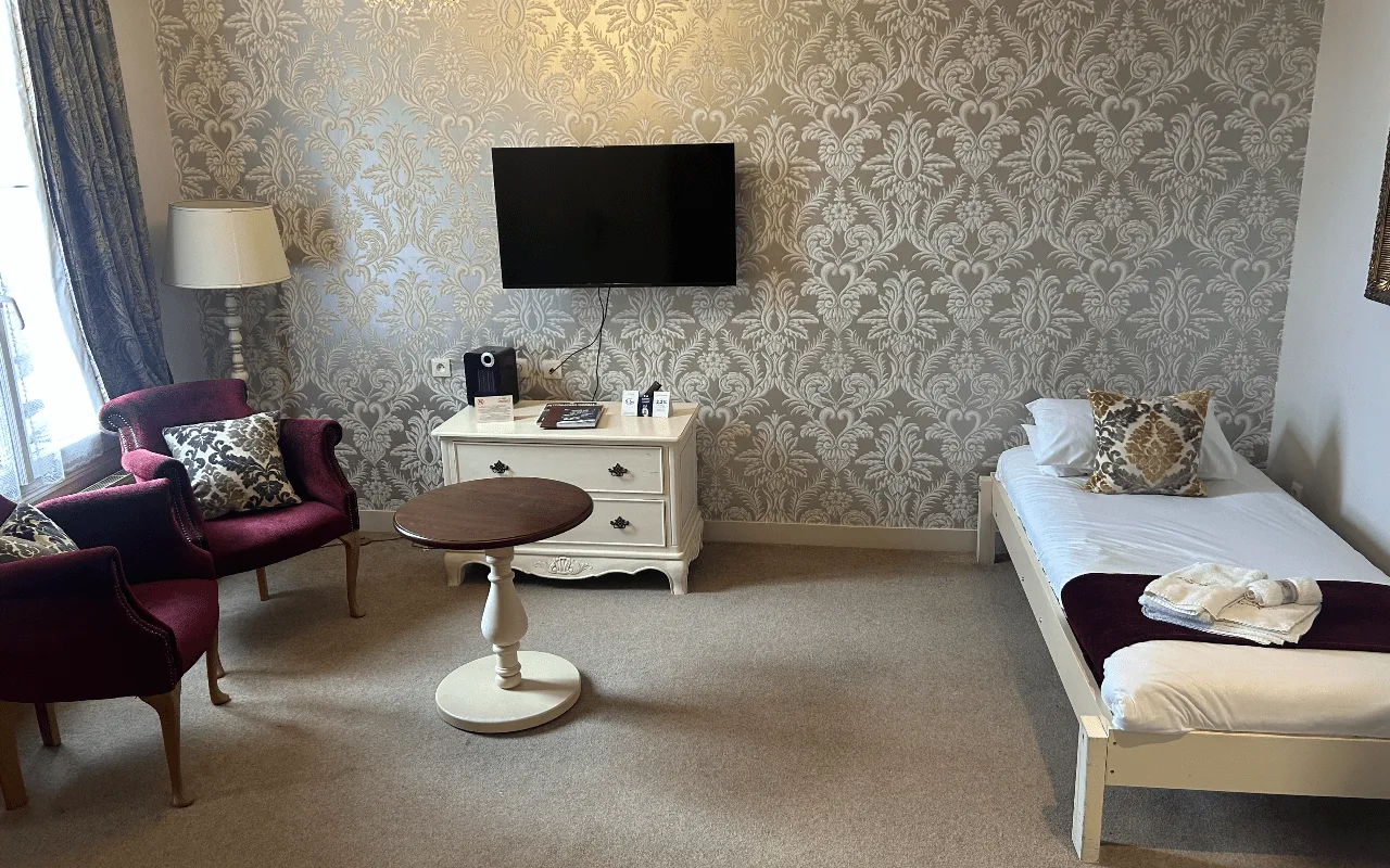 Deluxe Family room