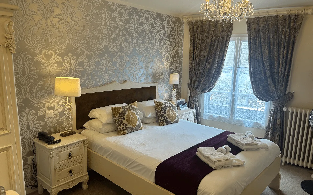 Deluxe Family room