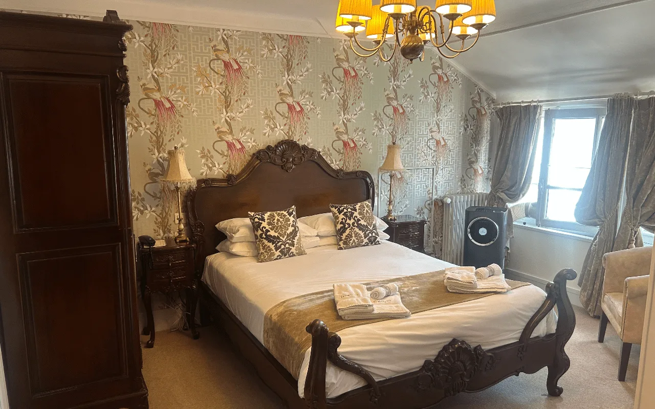 Deluxe Double/Triple room