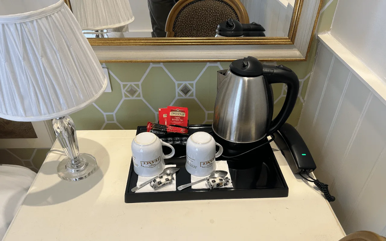 Mini Classic room