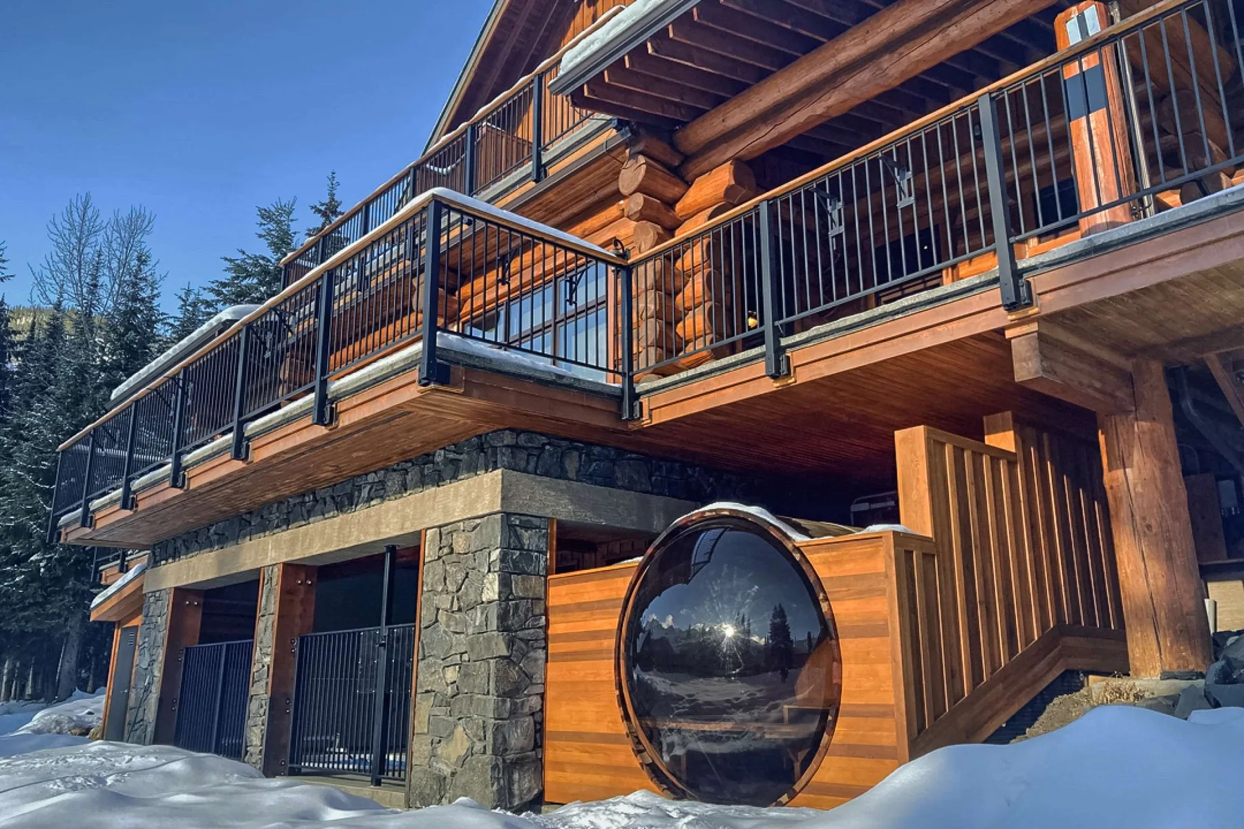 Island Lake Lodge