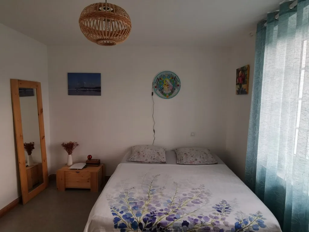 Chambre des Fleurs on the upper floor
