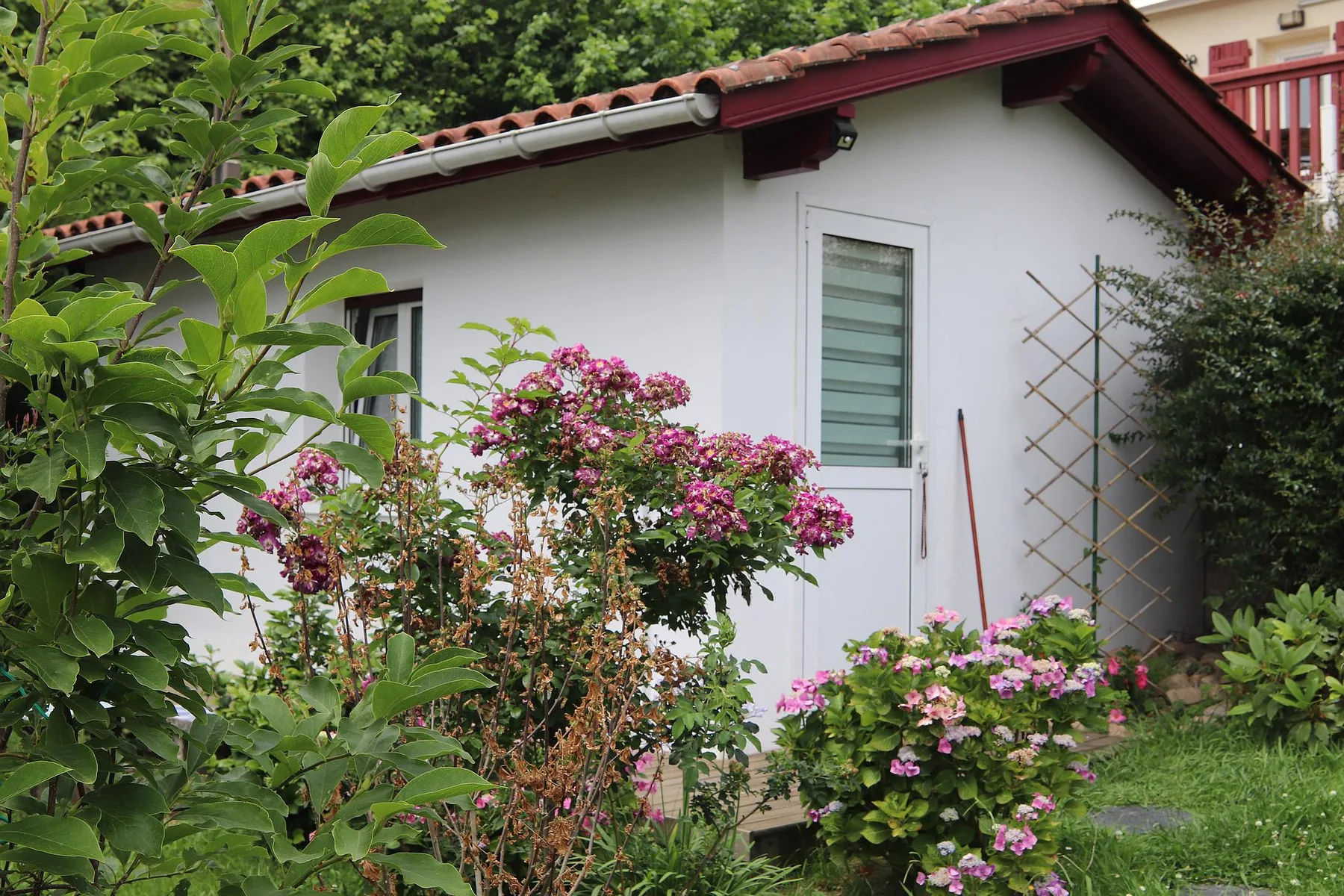 Garden cottage