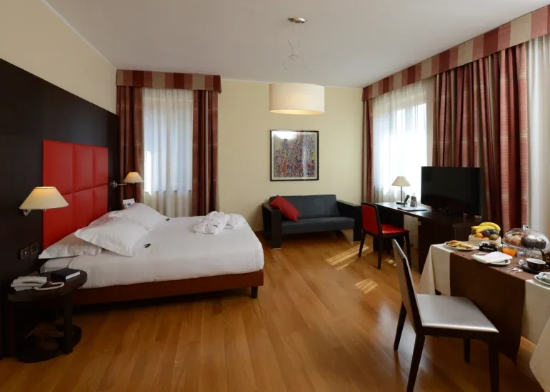 Junior Suite Magritte Picasso