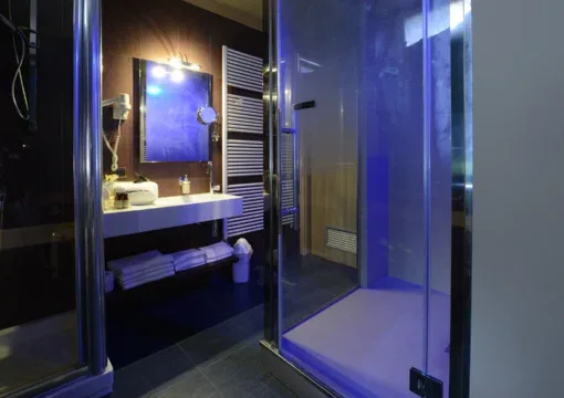 Baño de la suite Dalì