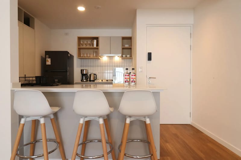 Upscale 2BR with Balcony in Miraflores