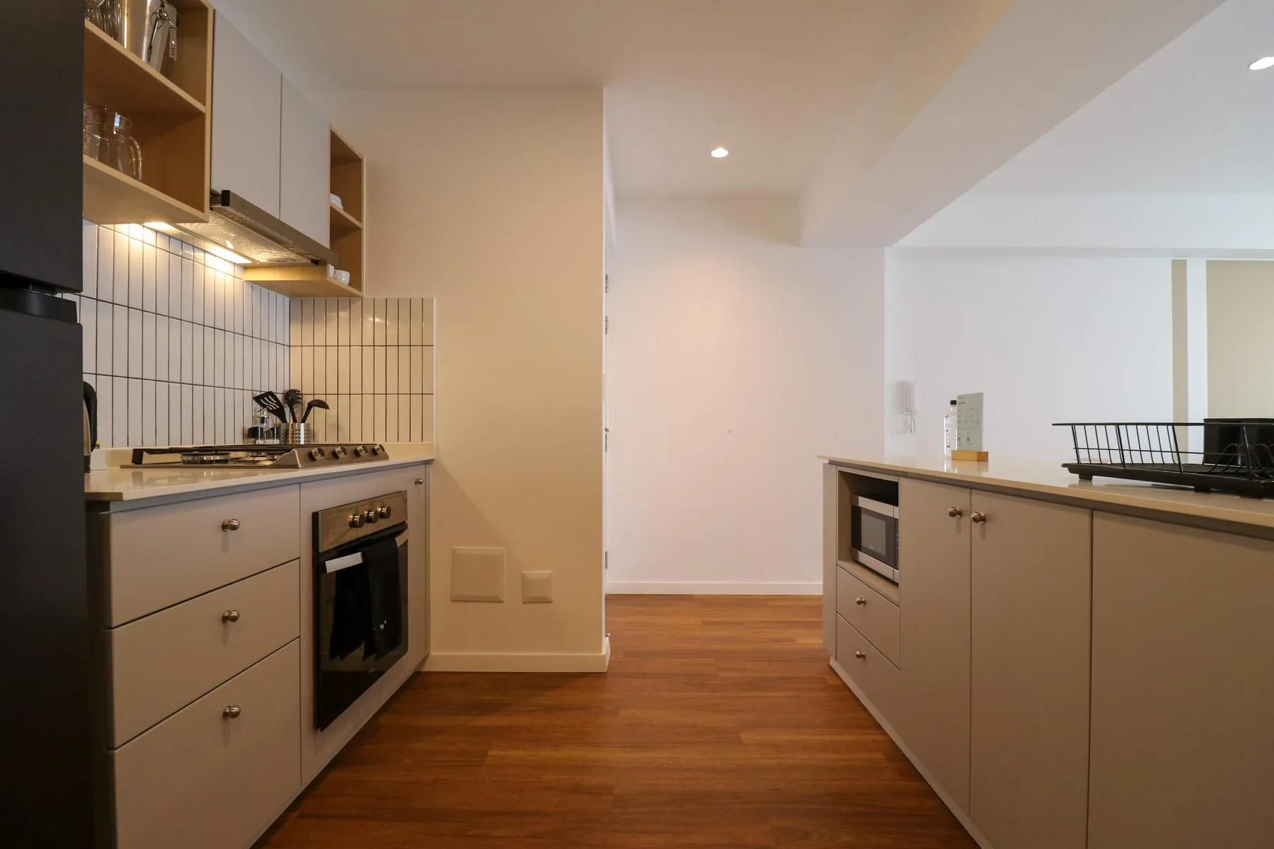 Upscale 2BR with Balcony in Miraflores