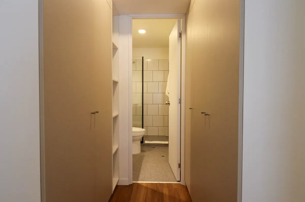 Upscale 2BR with Balcony in Miraflores