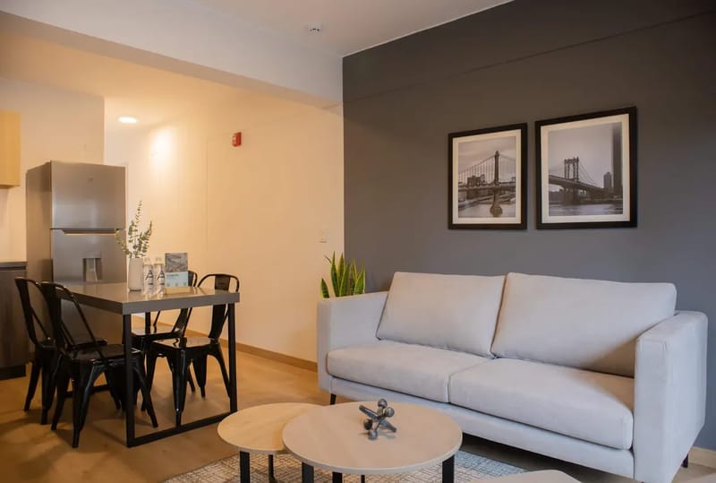 Peaceful 1BR w/ Perfect Balcony in Miraflores