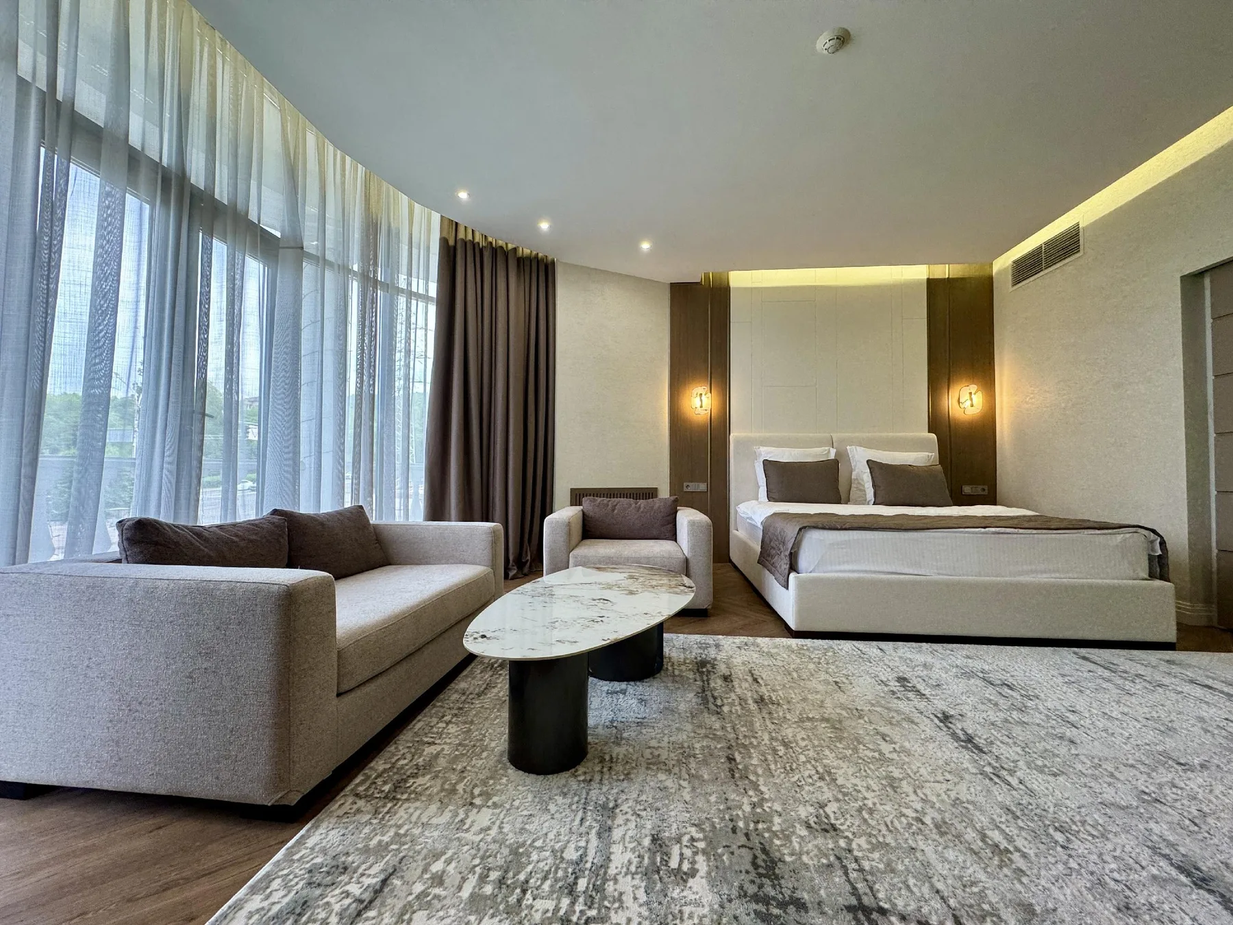 Executive Suite