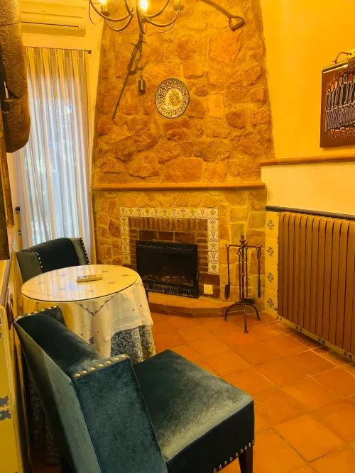 Hotel Rural Albamanjón