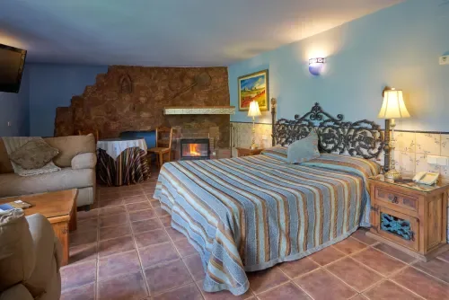 Hotel Rural Albamanjón
