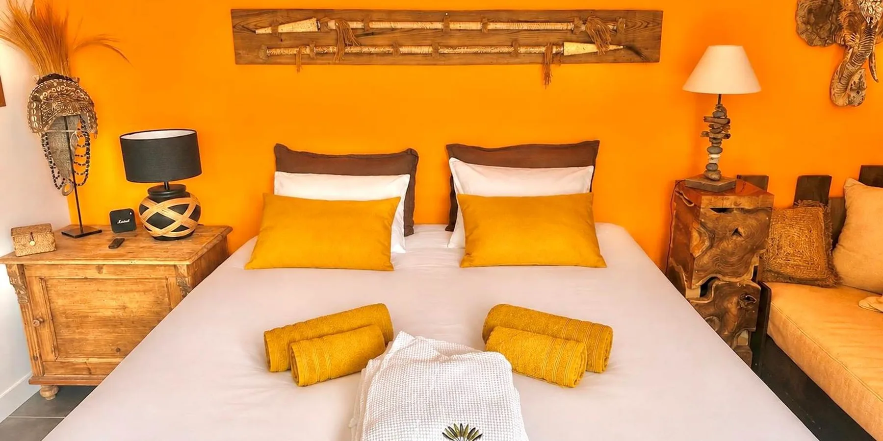 Yellow room