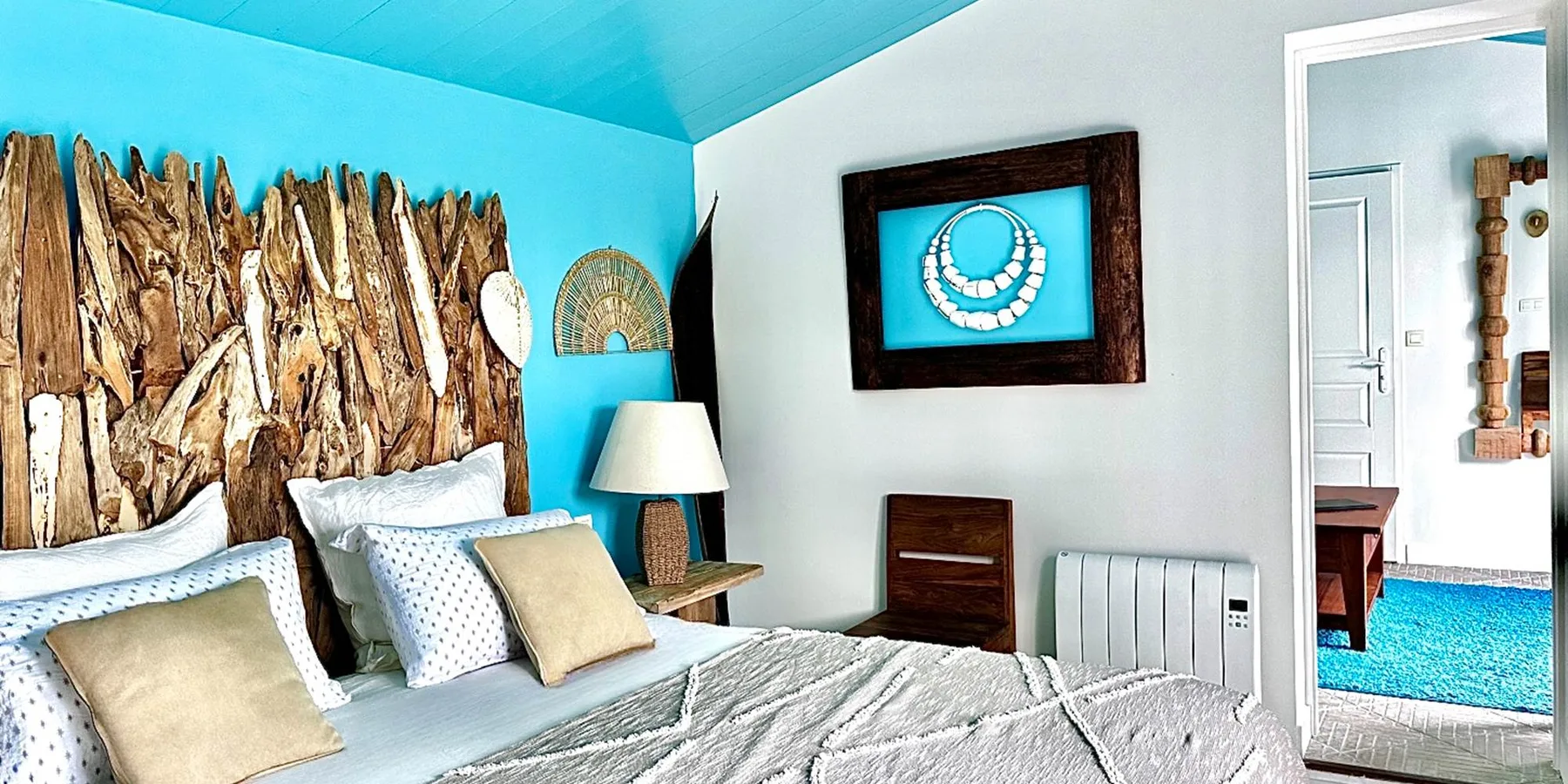 Blue room