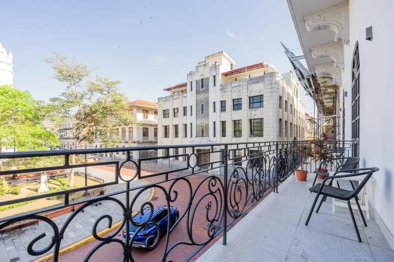 Homey Duplex in Plaza Catedral