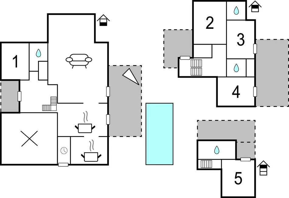 Un plano muestra varias habitaciones numeradas alrededor de espacios interiores compartidos.