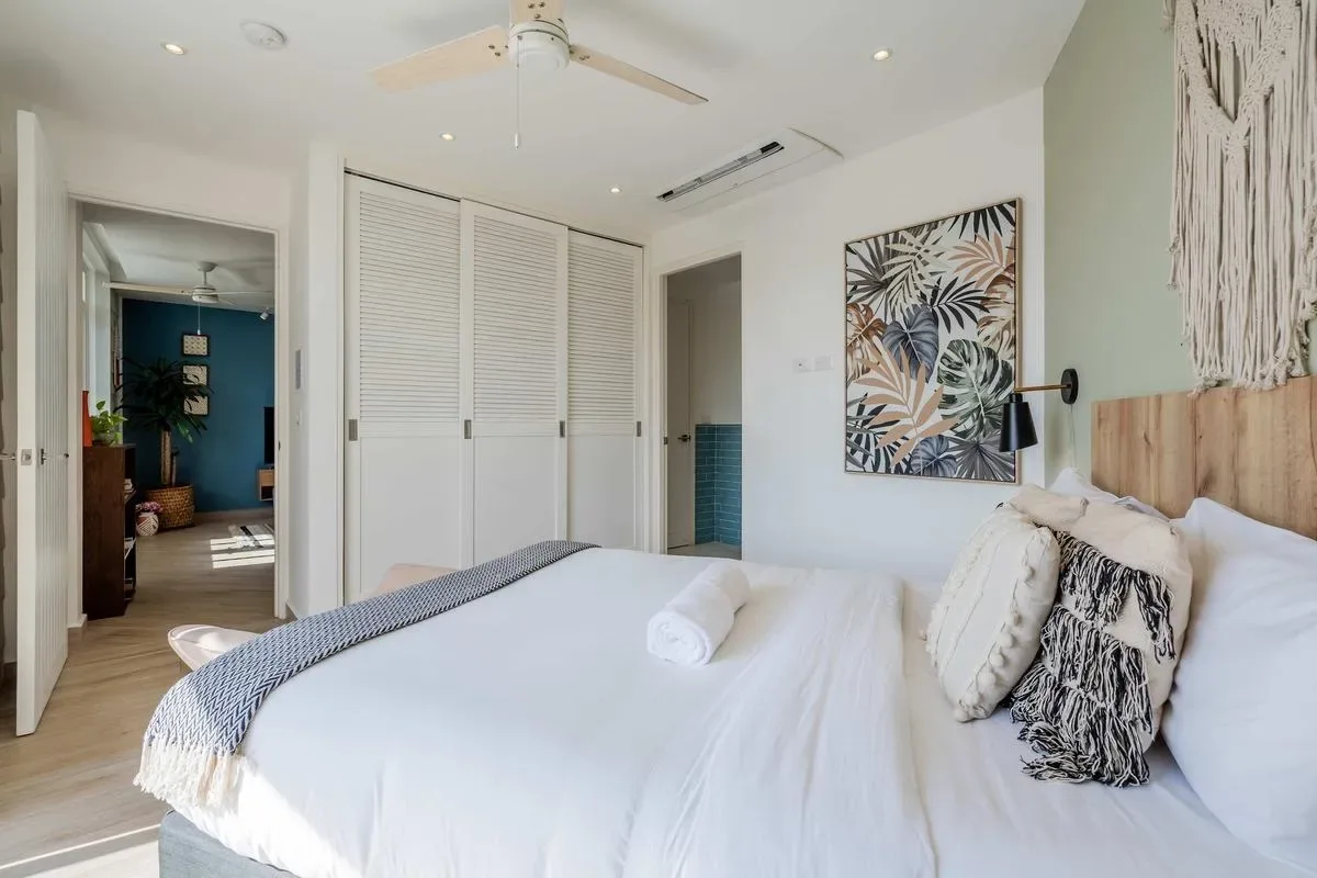 Charming 1BR in Casco Antiguo w/ Balcony