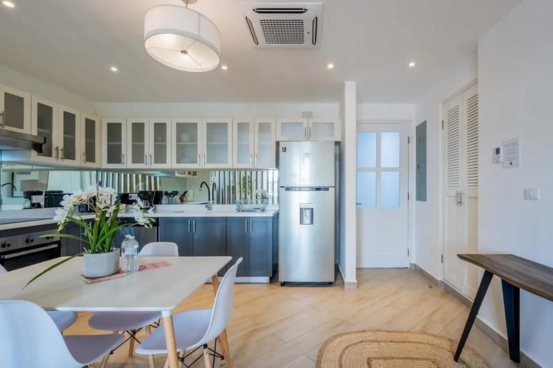 Charming 1BR in Casco Antiguo w/ Balcony