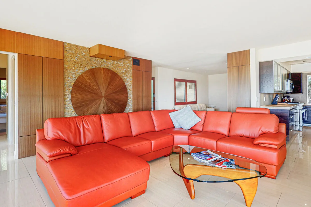 Panoramic Southridge Views Condo