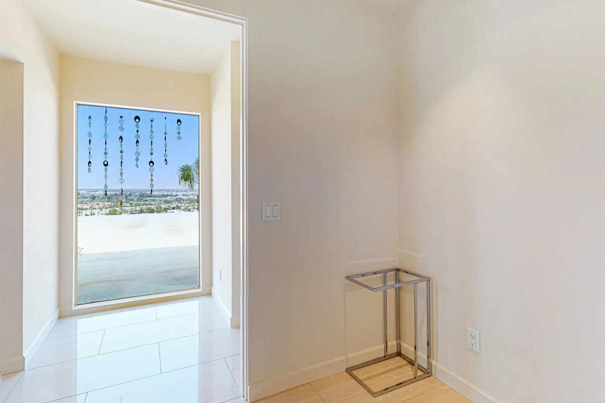 Panoramic Southridge Views Condo
