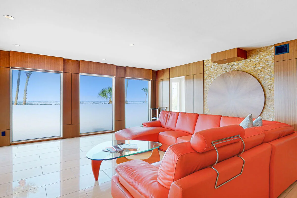 Panoramic Southridge Views Condo