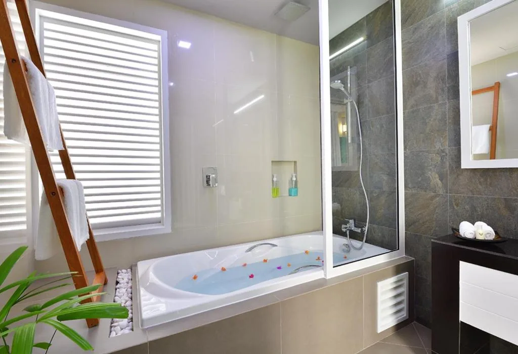 Suite room with balcony