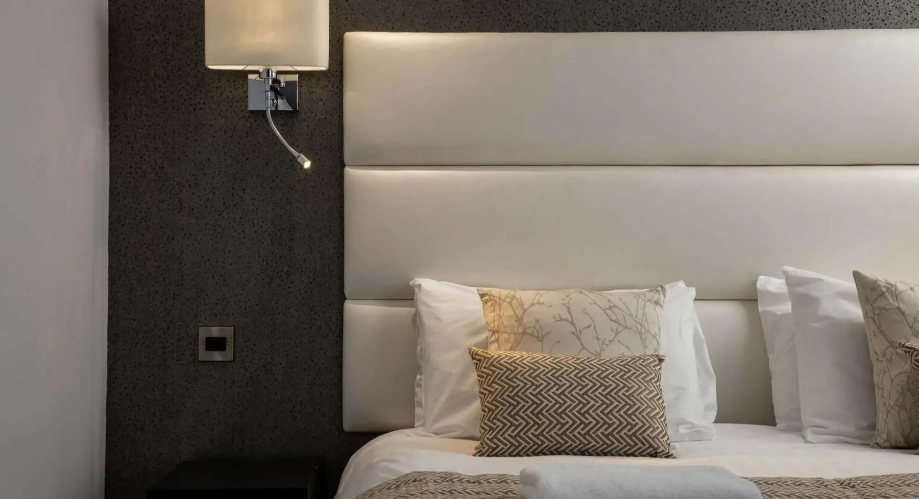 Deluxe room detail