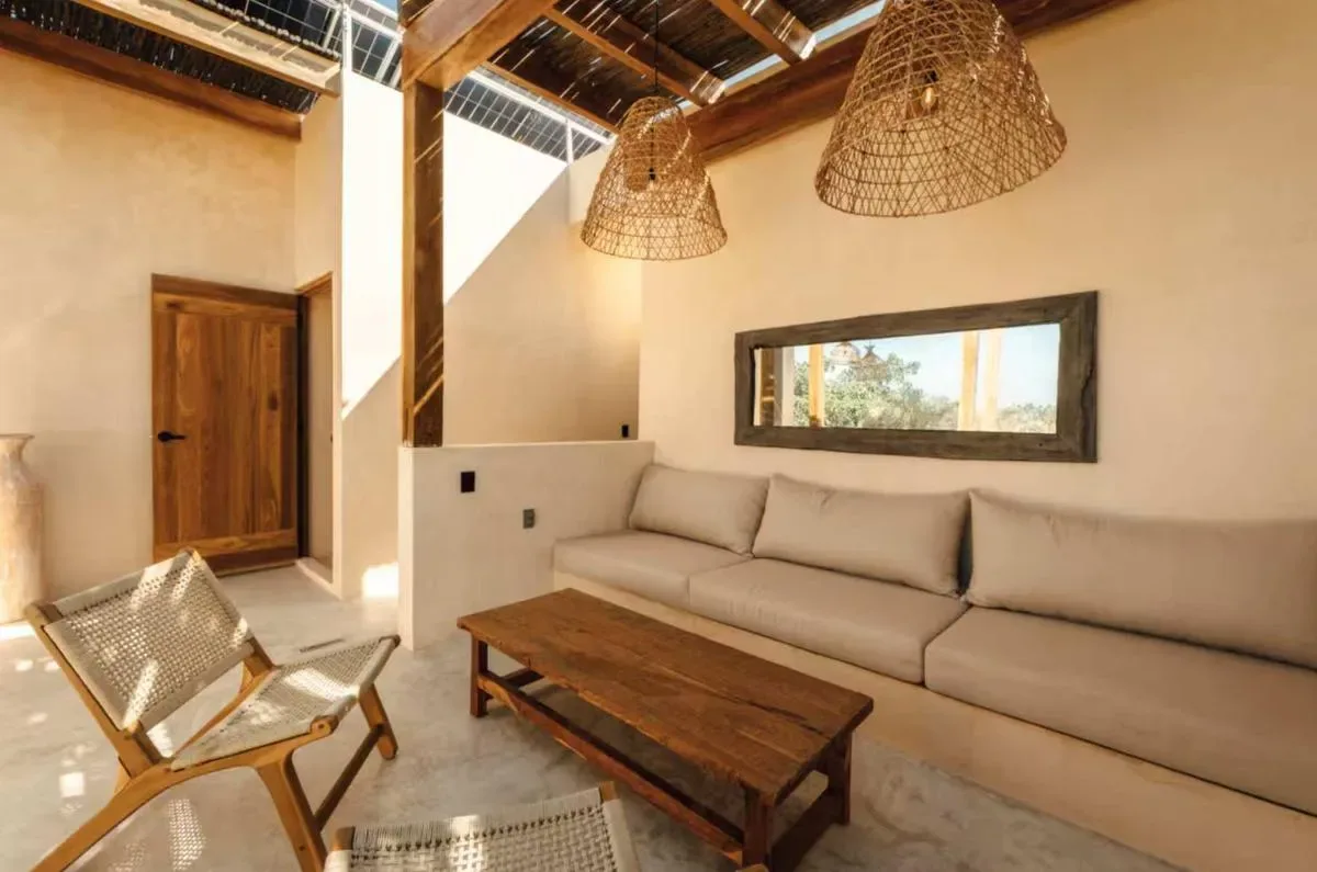 Boutique-Style 2BR with Pool & Jungle View